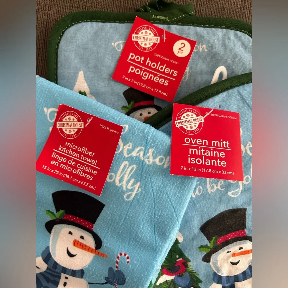 Kitchen Bundle Snowman: 2 Potholder, 1 Oven Mit, 1 Kitchen towel